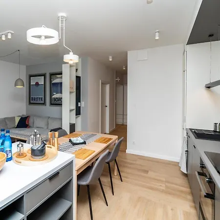 5o5 Deluxe By Oneapartments Апартаменты